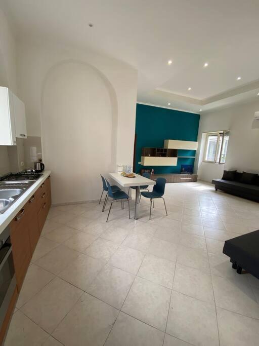 Holiday House Duomo 202 Napels Buitenkant foto